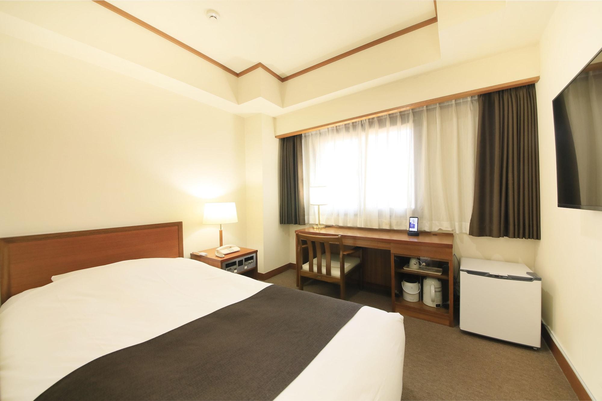Maple Inn Makuhari Тиба Экстерьер фото