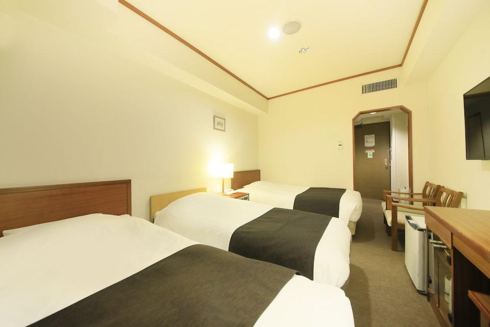 Maple Inn Makuhari Тиба Экстерьер фото