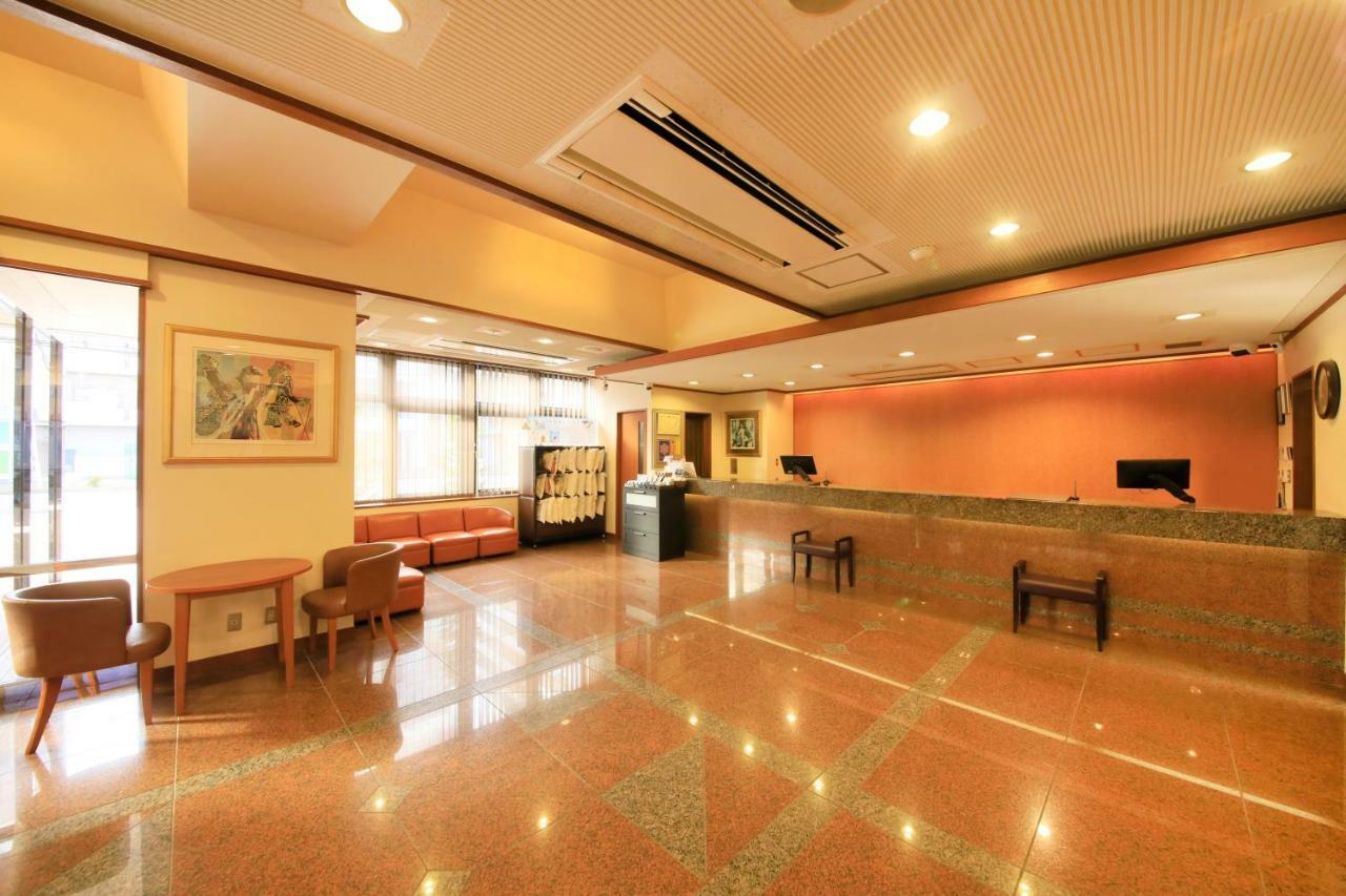 Maple Inn Makuhari Тиба Экстерьер фото