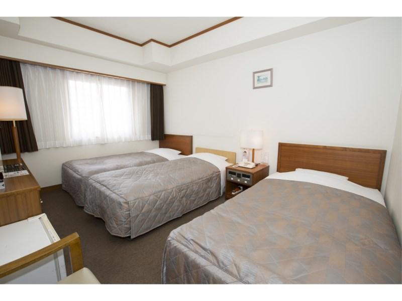 Maple Inn Makuhari Тиба Экстерьер фото